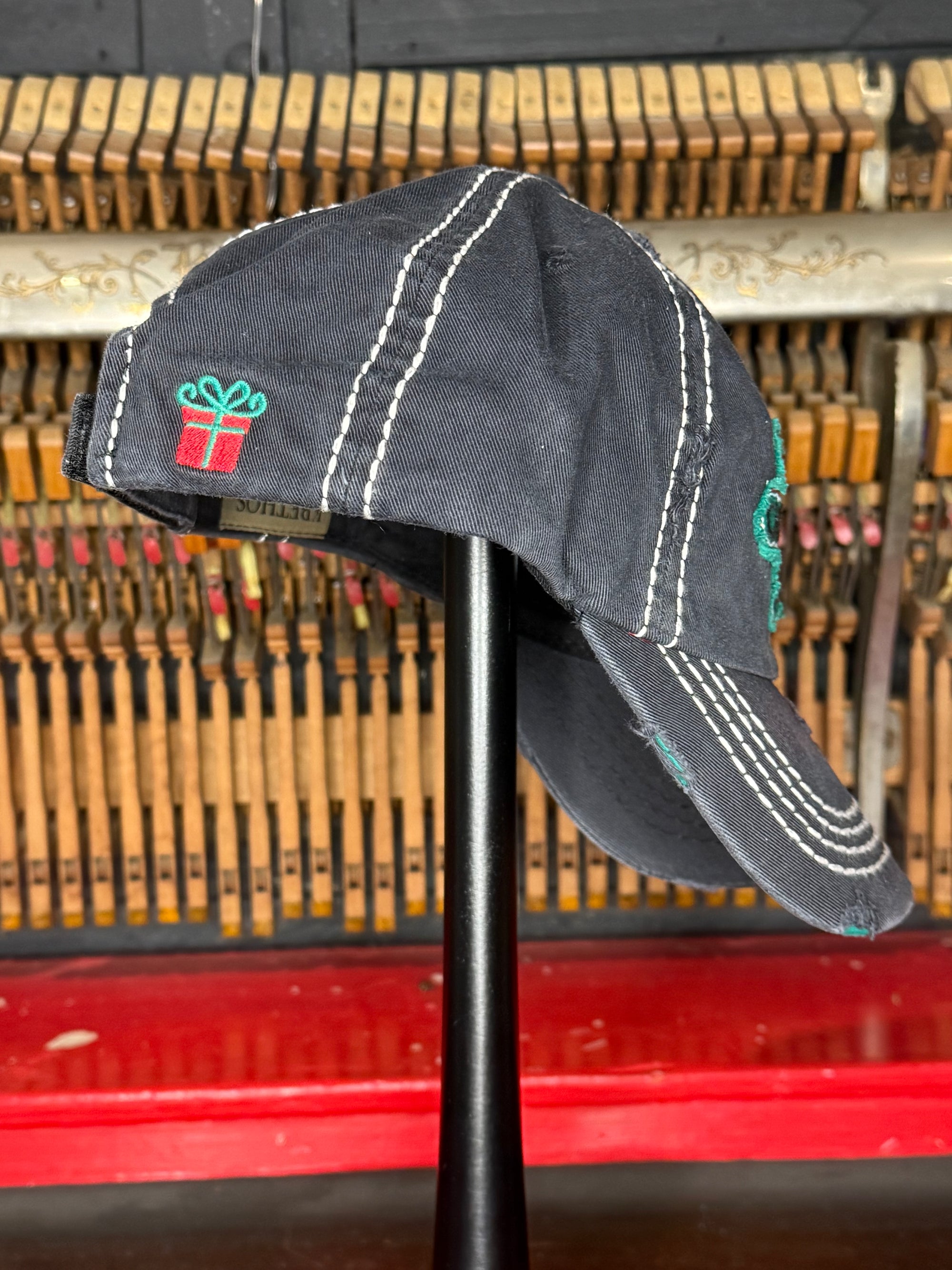 Merry Christmas Y'all Baseball Cap